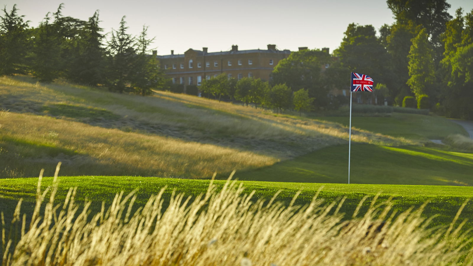 Play 'Sunday Pins on Monday' at The Grove